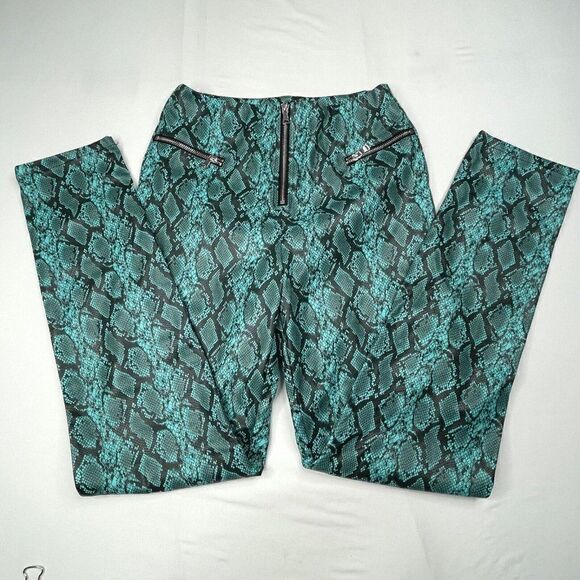 Tiger Mist Pearl High Waisted Faux Leather Snakeskin Print Pant NEW - Picture 7 of 14